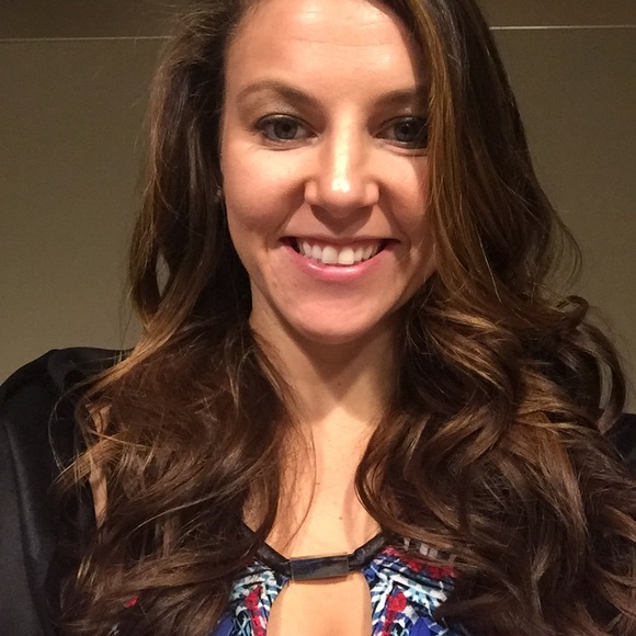 Meet your Posher, Ruth - Picture 4 of 4